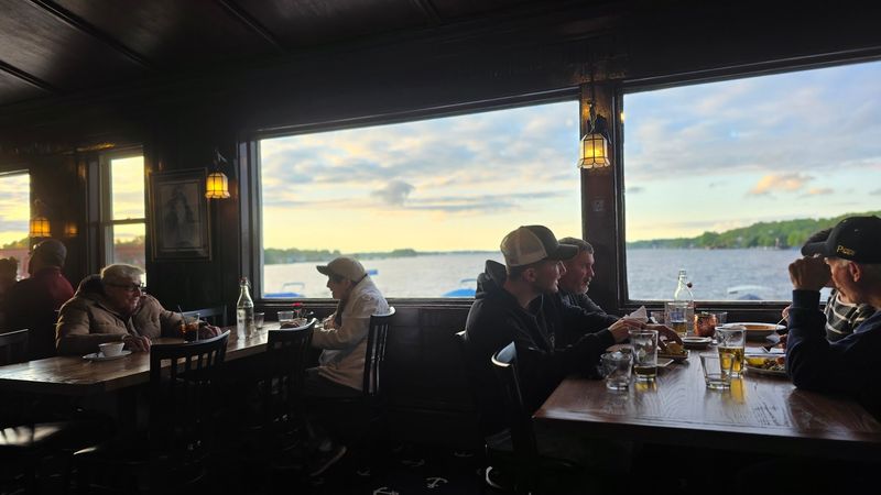 Private Events And Large Groups Get Real Attention Here