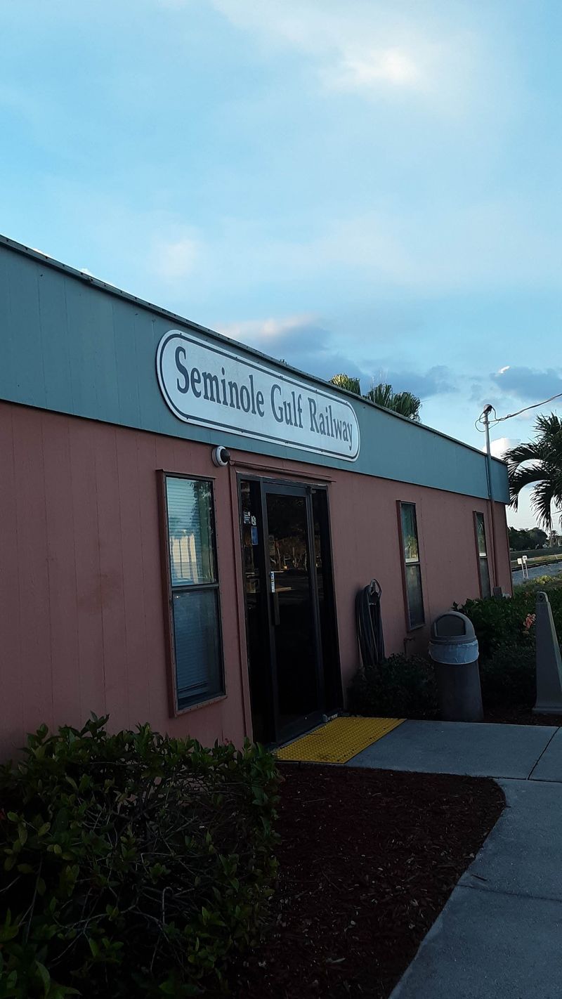 Romantic Mystery Dinner Train Experience