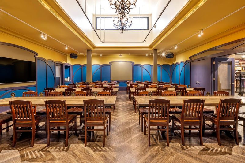 Private Rooms For Smaller Group Gatherings Private Rooms For Smaller Group Gatherings