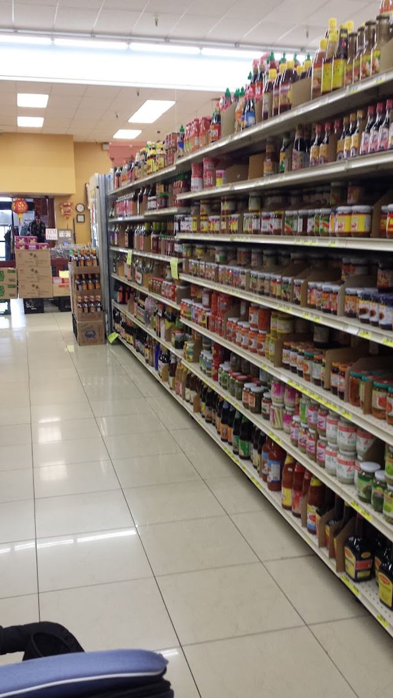 Noodles, Sauces, and the Aisle That Never Ends
