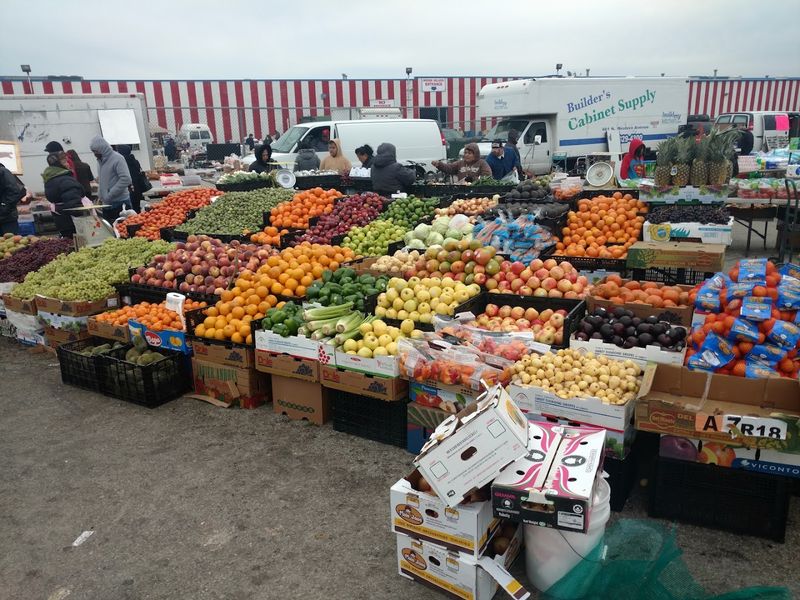 Produce With Flea-Market Prices Produce With Flea-Market Prices
