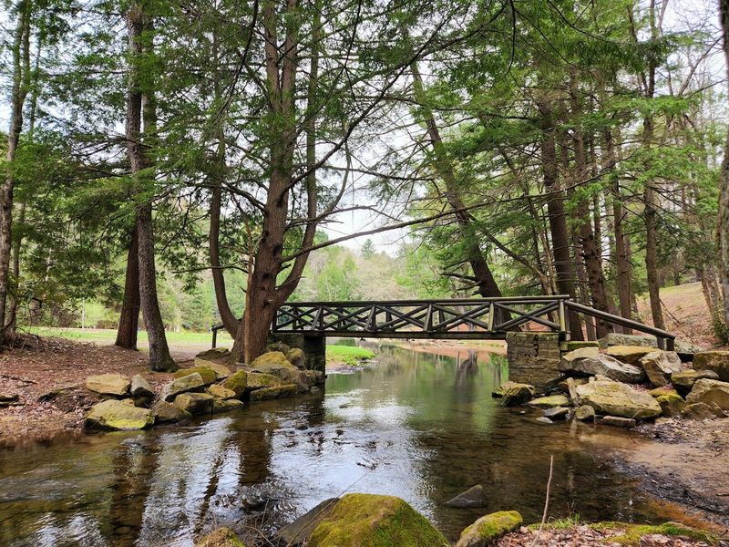 Clear Creek State Park Beach, Sigel