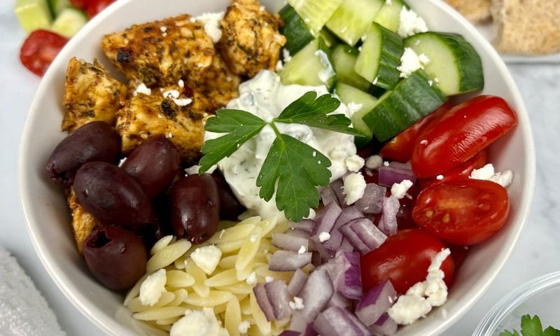 Greek Chicken Bowls: Mediterranean Magic in Minutes