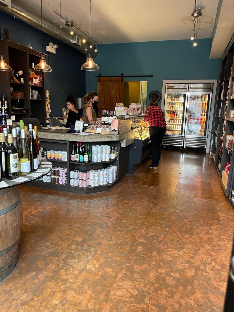 Provenance Food & Wine, Chicago (Lincoln Square)