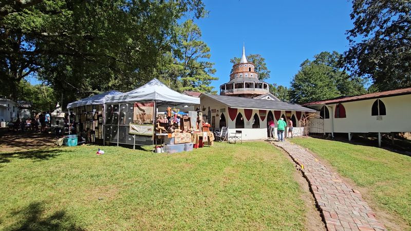 Howard Finster's Paradise Garden