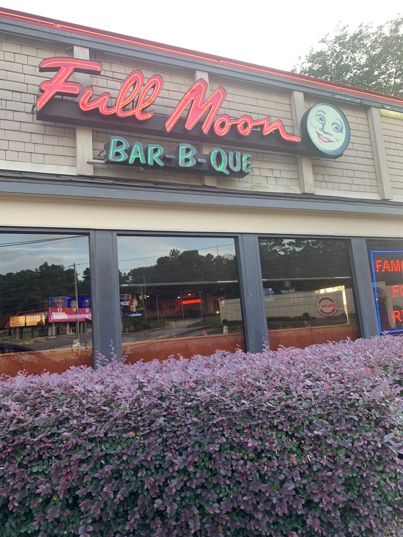 Full Moon Bar-B-Que, Birmingham