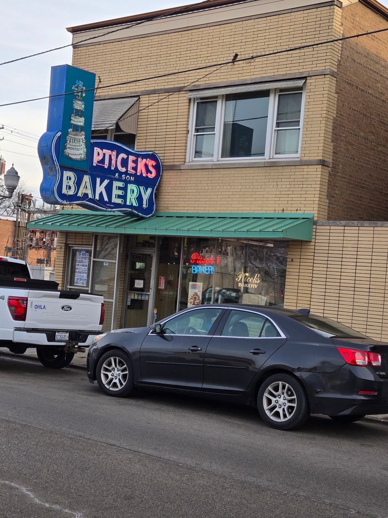 Pticek's & Son Bakery, Chicago, IL