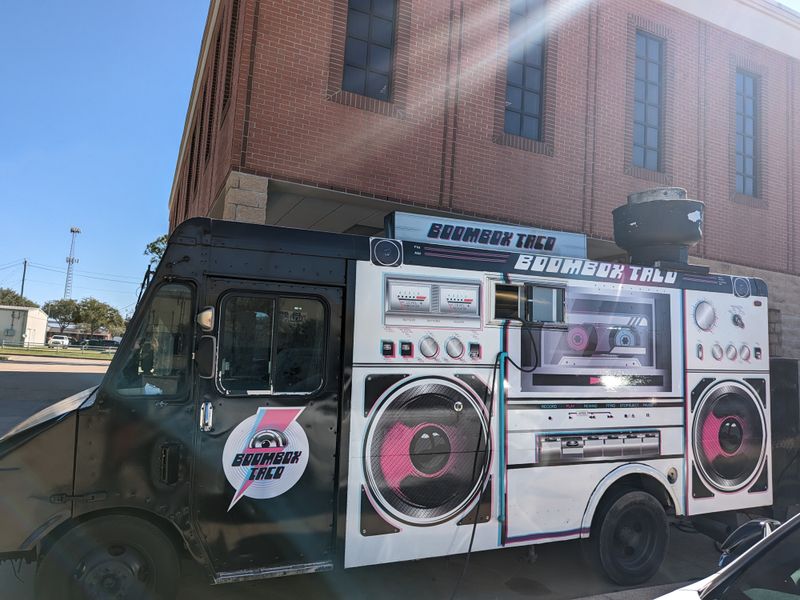 Boombox Taco