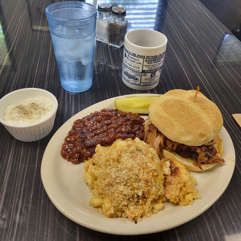 Pulled Pork Is A Smart Pick If The Table Wants Lunchier Comfort Pulled Pork Is A Smart Pick If The Table Wants Lunchier Comfort