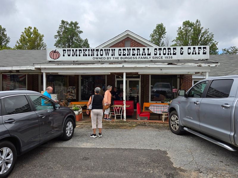 Pumpkintown General Store Pumpkintown General Store