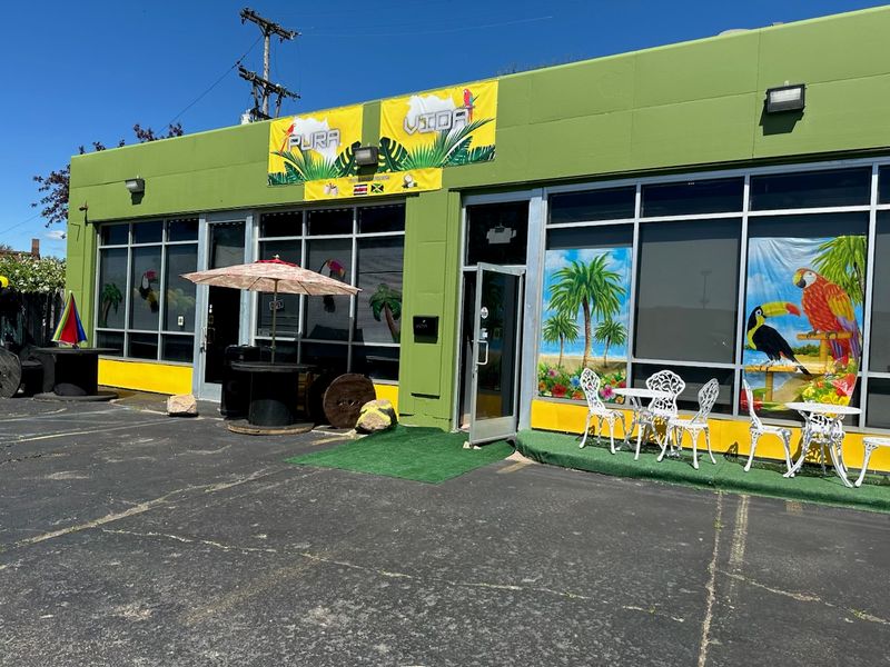 Pura Vida