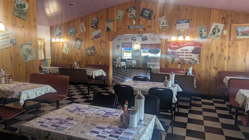 Purple Cow House Of Pancakes, Fairfield