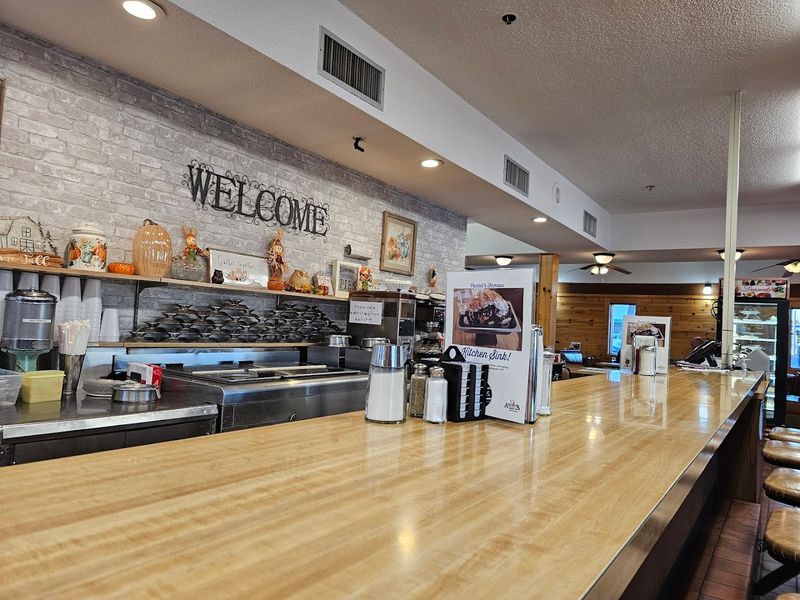 Purtell’s Restaurant & Ice Cream Shoppe, Pinconning