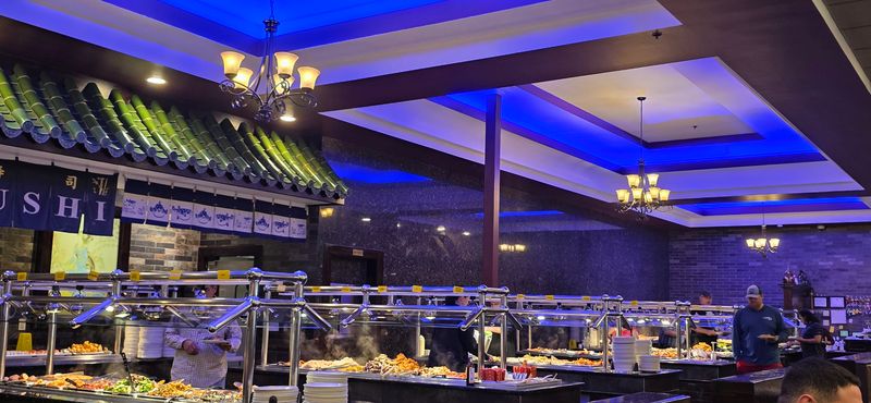 Super Moon Buffet, Saint Louis Park