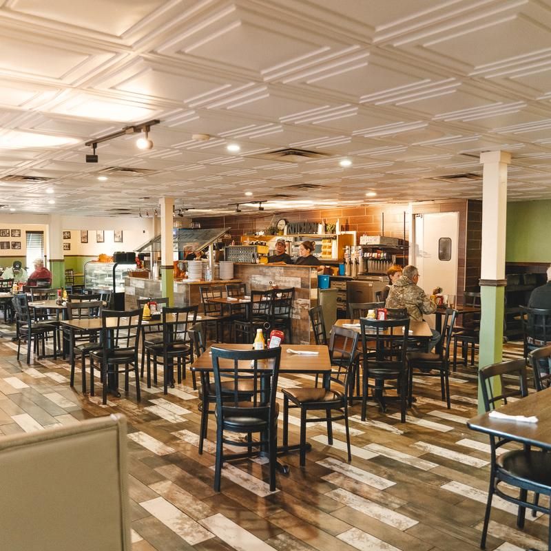 Uncle Linny's Restaurant - Pontoon Beach