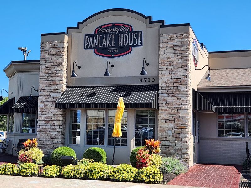 Sandusky Bay Pancake House, Sandusky