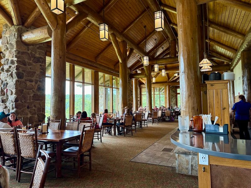 Mather Lodge Restaurant, Morrilton