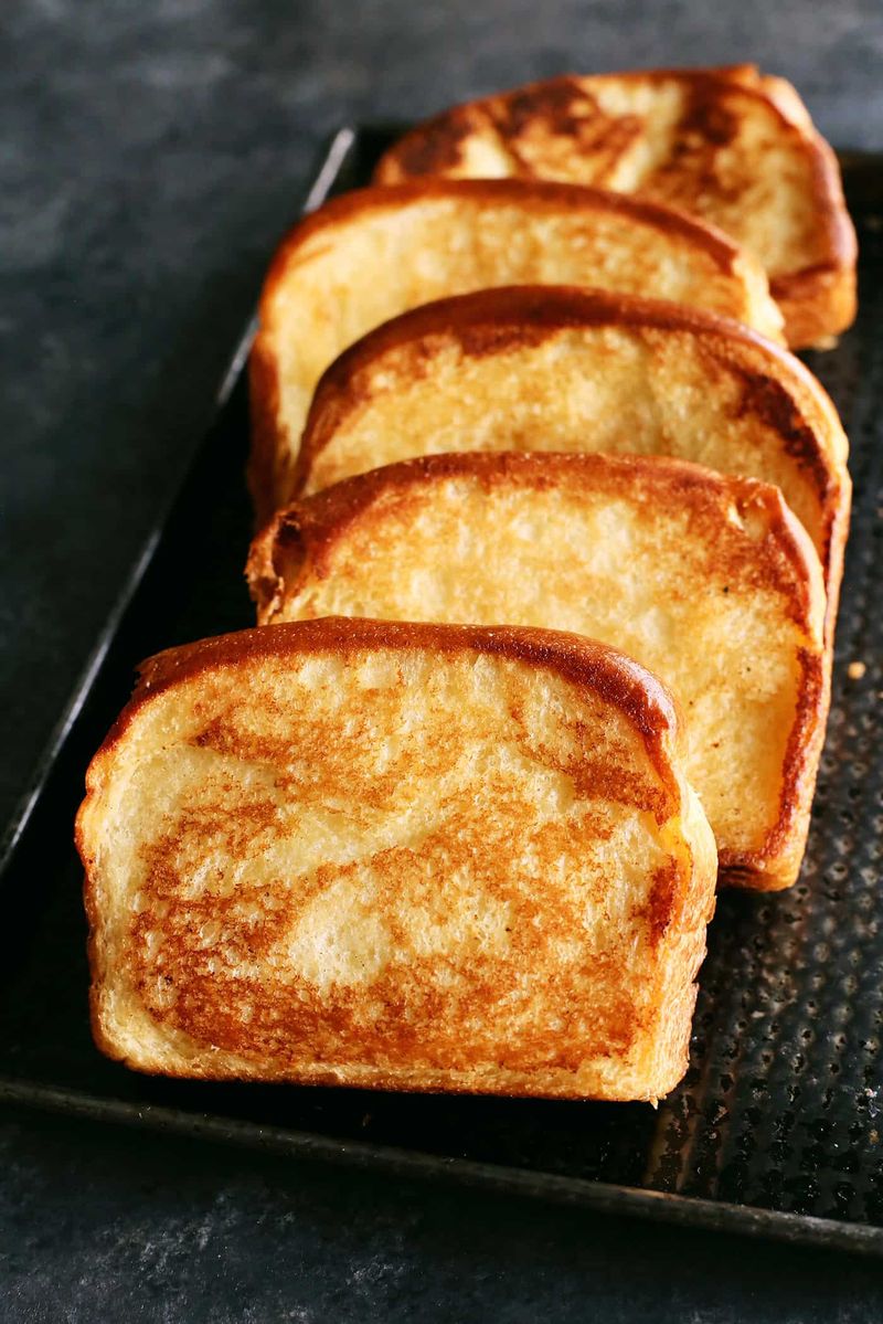 Texas Toast: Buttery Thick-Cut Perfection