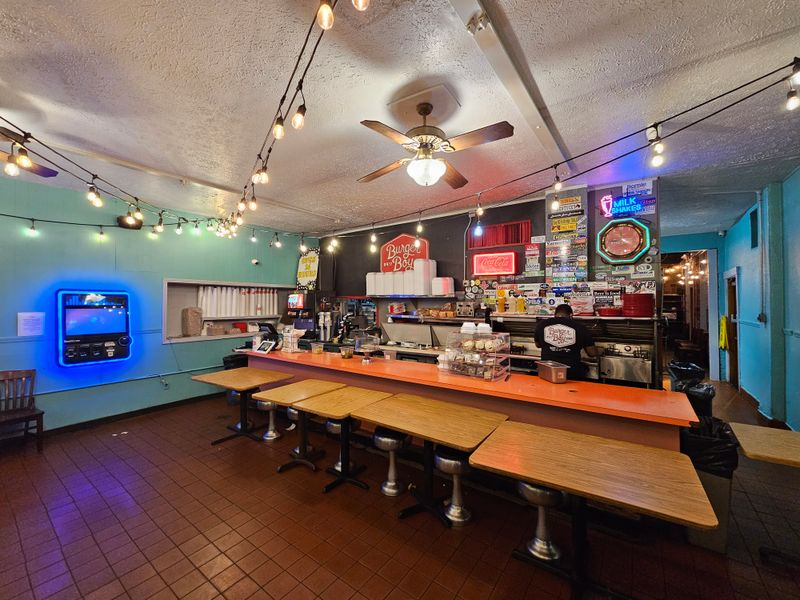 Friendly Staff Who Remember Faces