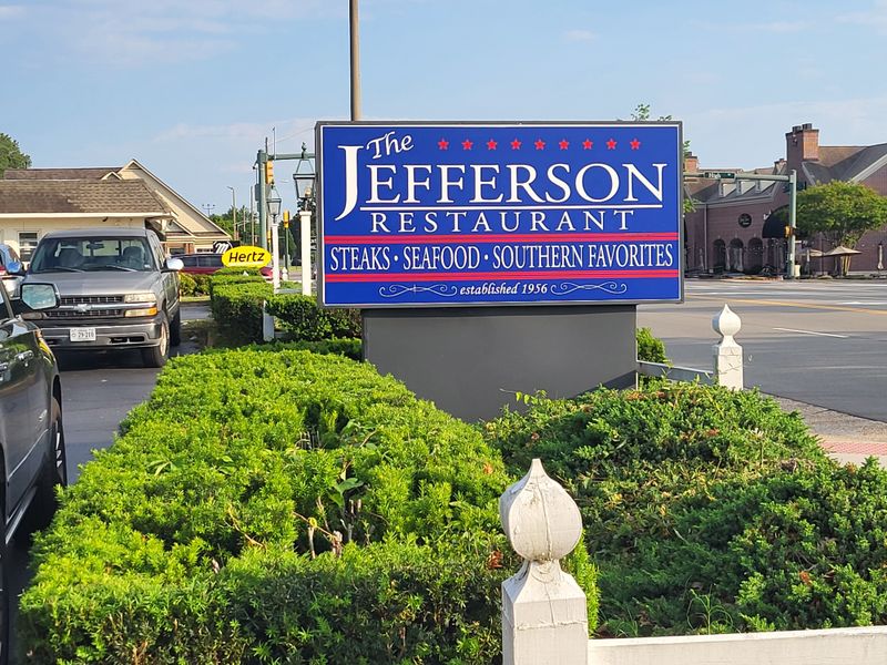 Prices Stay Reasonable in Tourist Territory