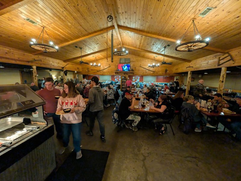 Tadpole's Catfish Barn (Southern Gold)