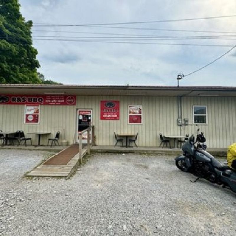R&S Barbecue