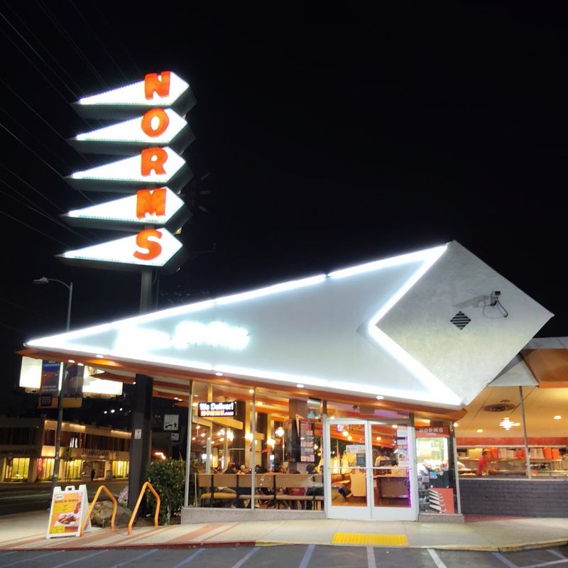 Norms Restaurant