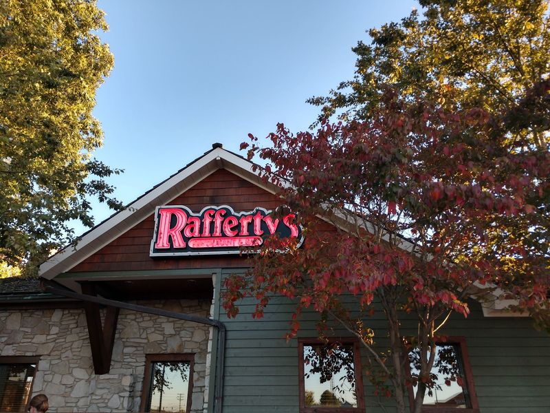 Rafferty's Restaurant & Bar