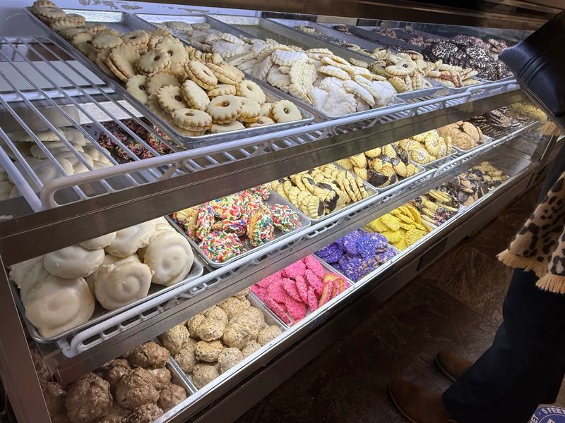 Rainbow Cookies, Black And White Cookies, And The Art Of The Italian Cookie Case