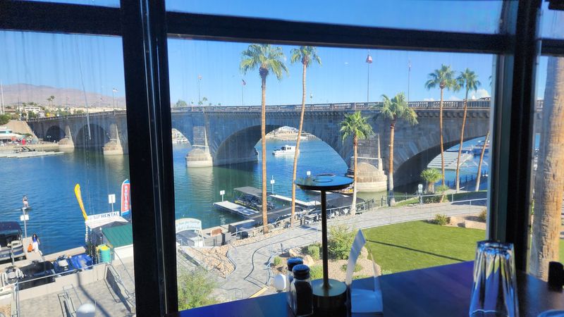 Shugrue's Restaurant & Bar