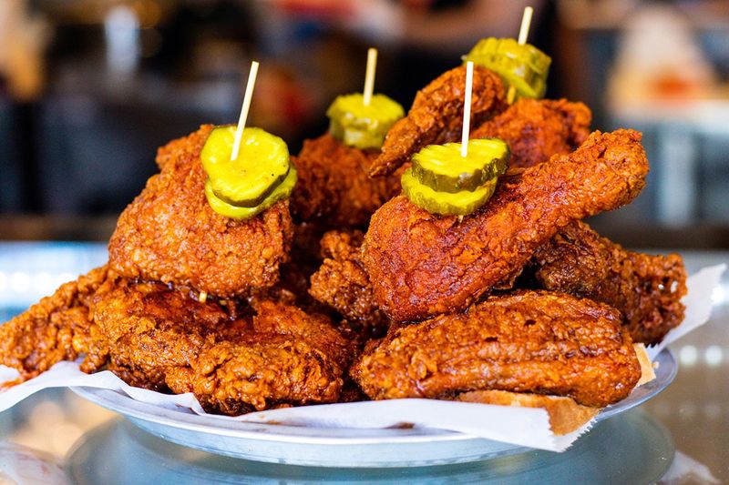 Gus's World Famous Fried Chicken: The Memphis Transplant