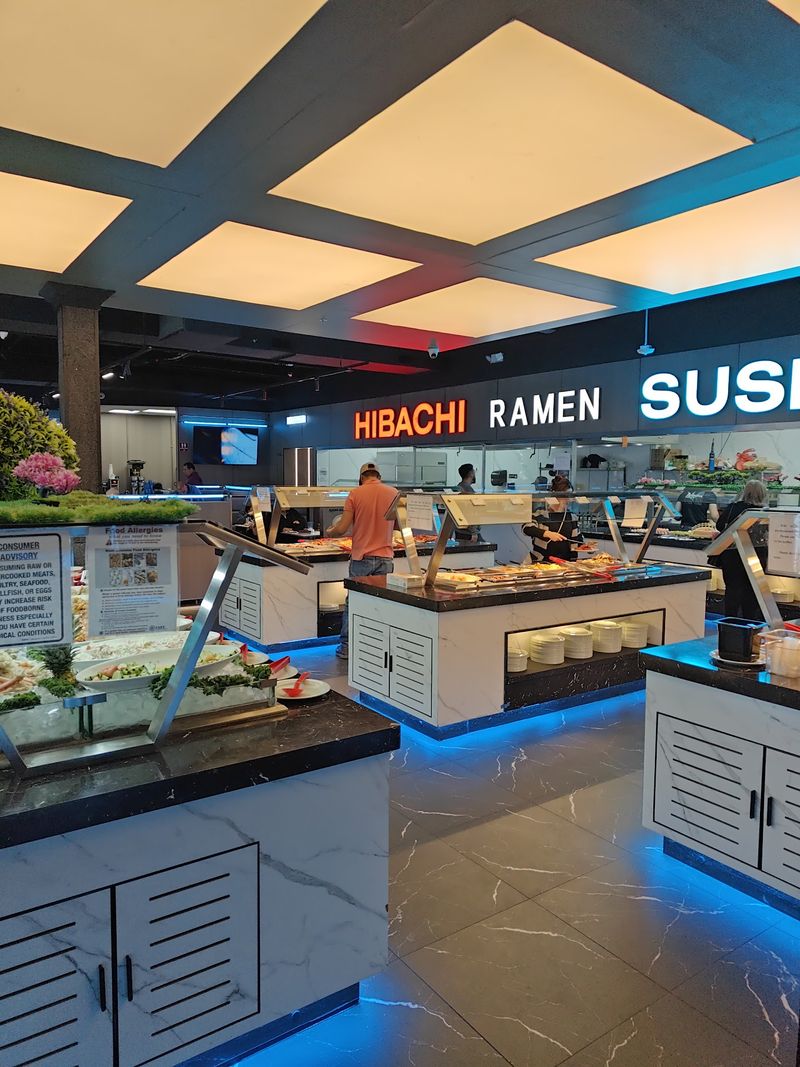 Ramen At A Buffet Sounds Wild Until You Try It