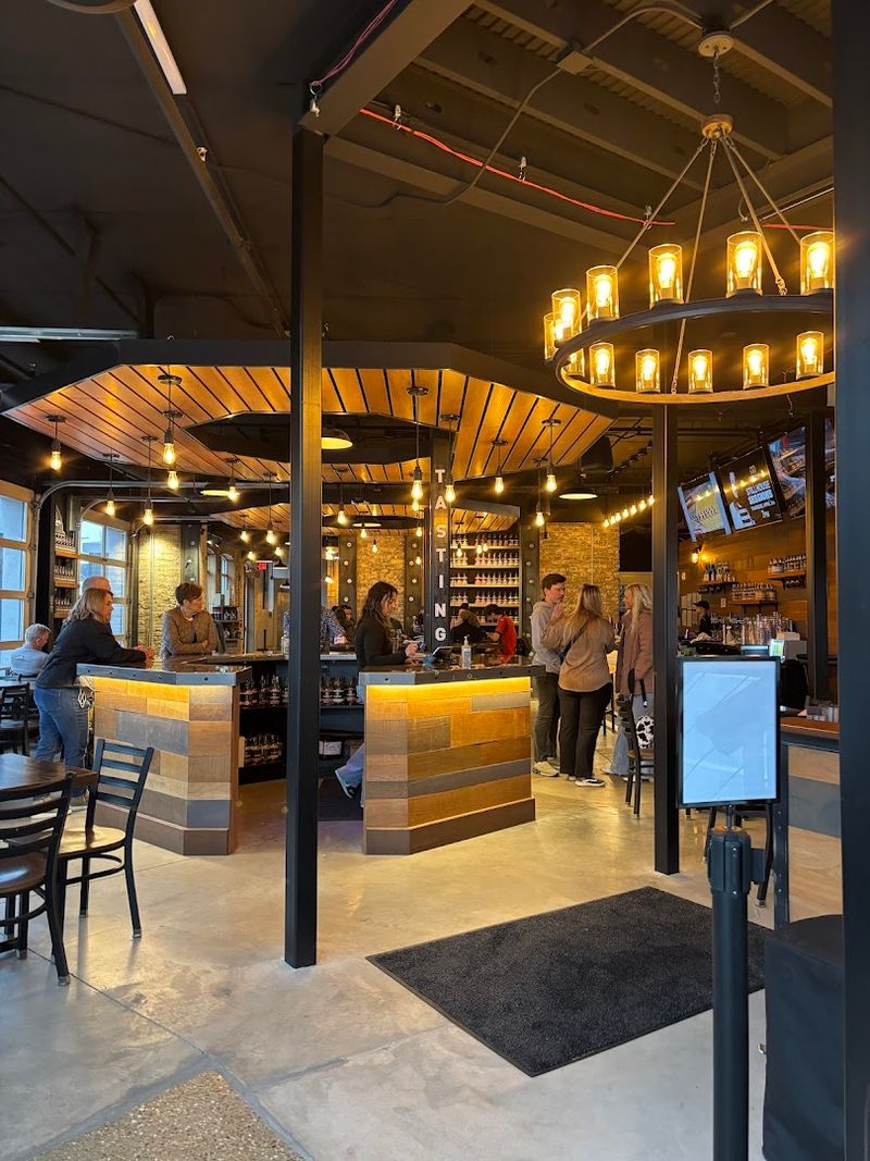 Rapid River Stillhouse, Grand Rapids