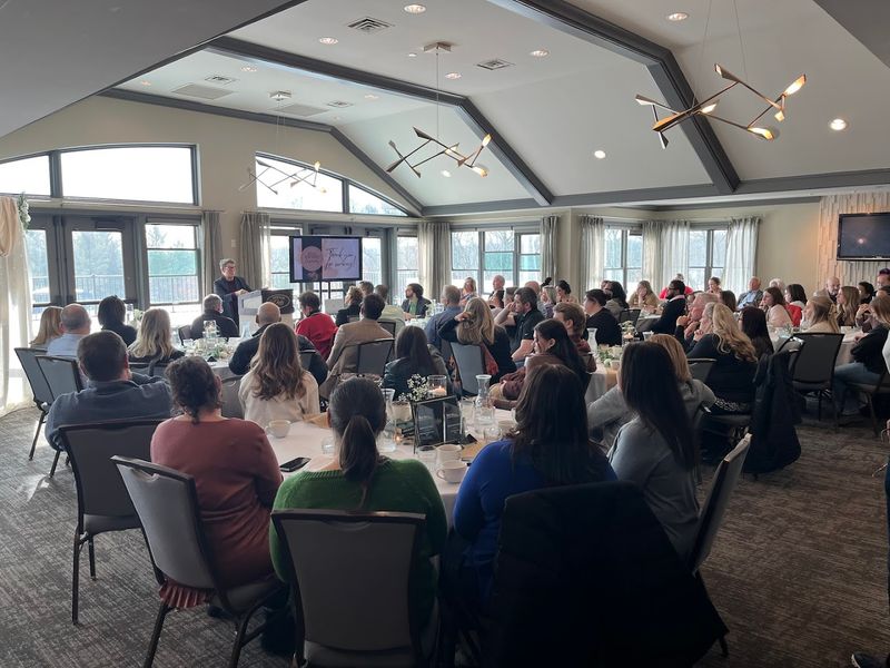 Reds at Thousand Oaks, Grand Rapids