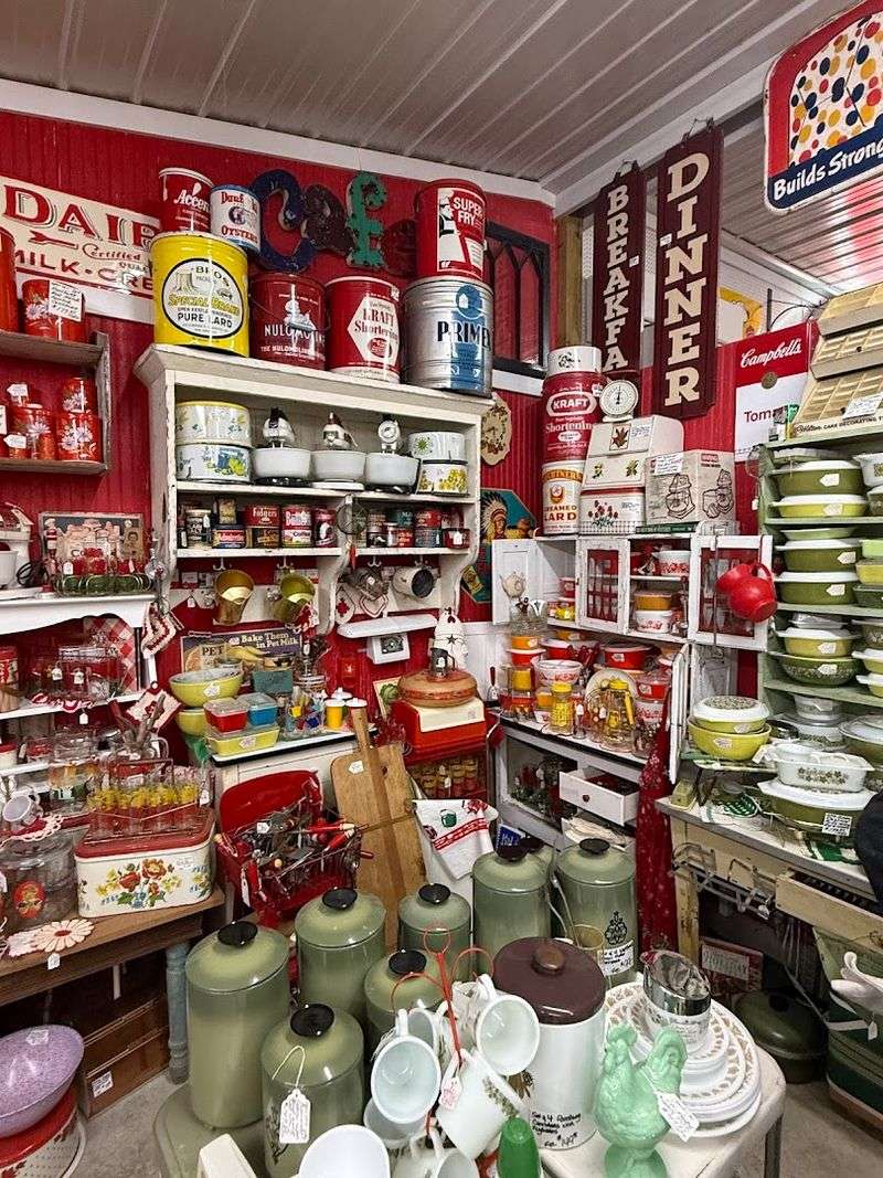 Vendor Spaces With Distinct Styles