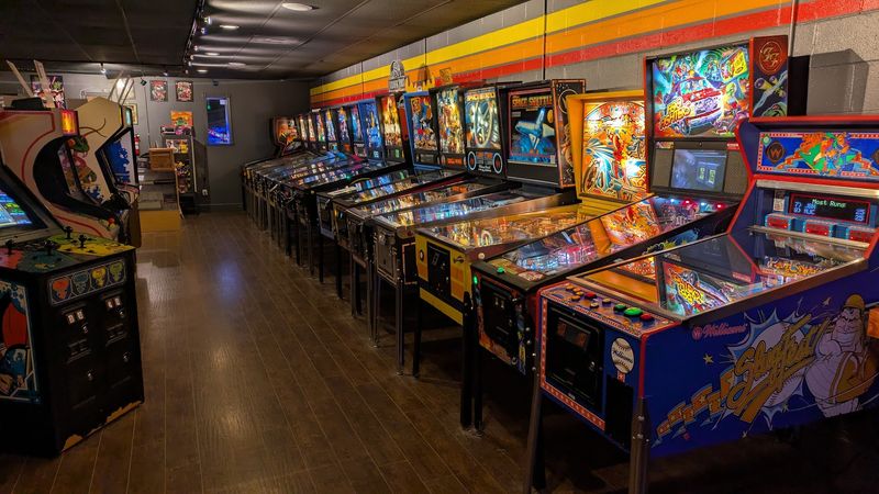 Rare Pinball 2000 Machine On The Floor
