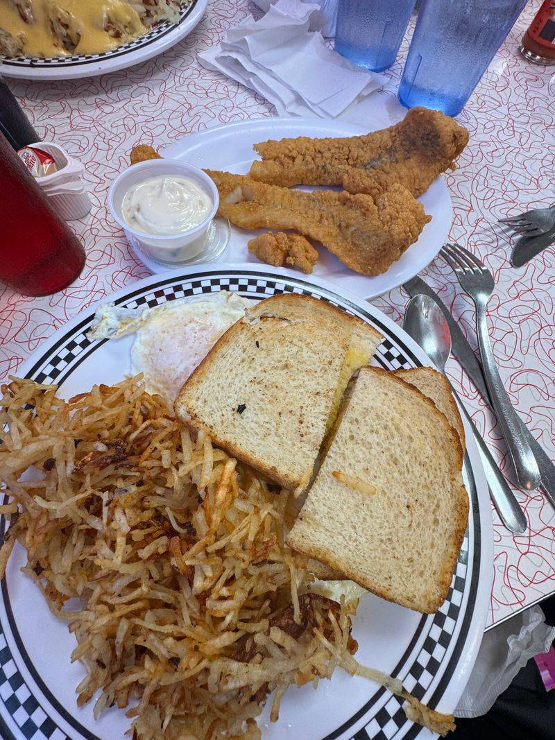Charlie Parker's Diner – Springfield