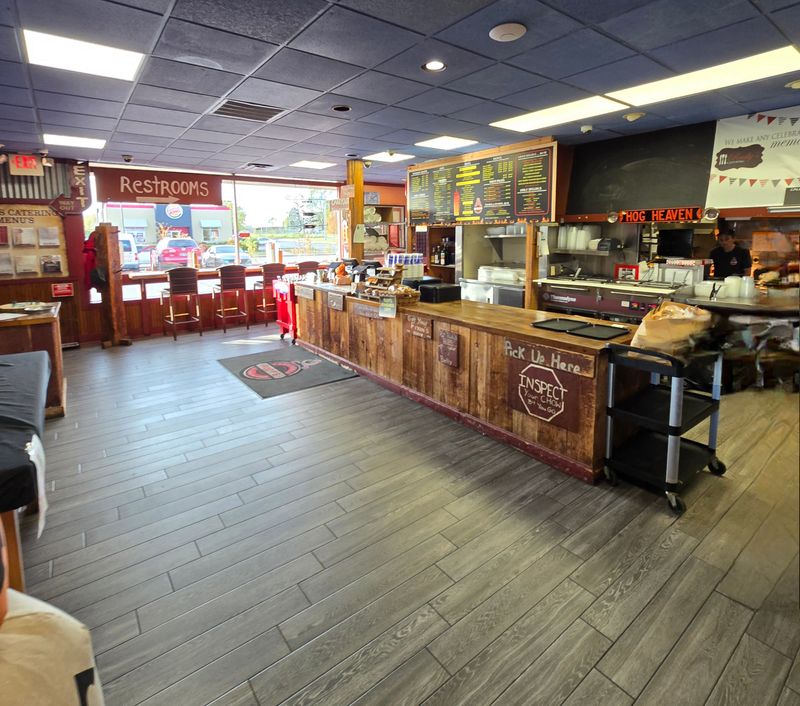 Rudy's Smokehouse – 2222 S Limestone St, Springfield, OH 45505