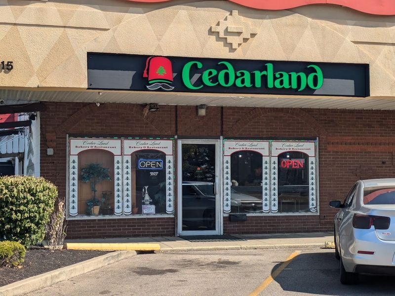 CedarLand Bakery & Restaurant, Dayton