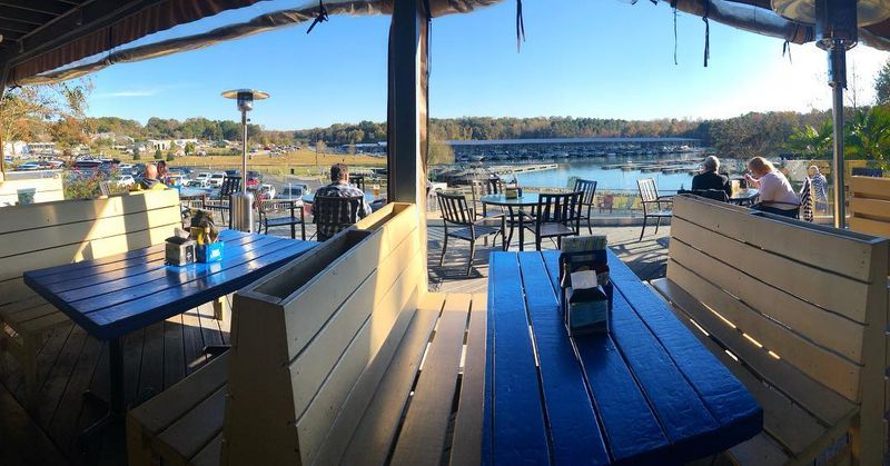 Fish Tales Lakeside Grill