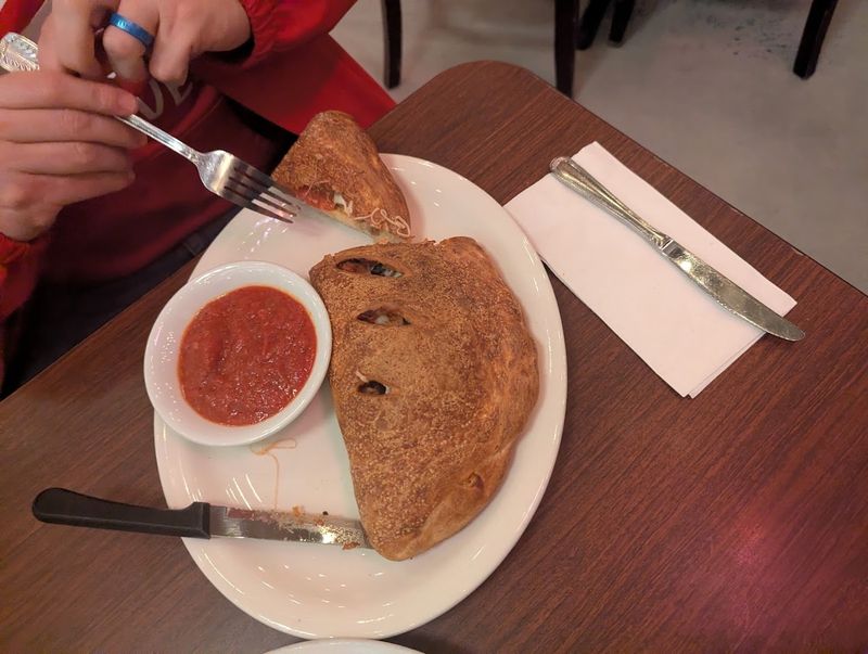 Razzi's Pizzeria, Seattle