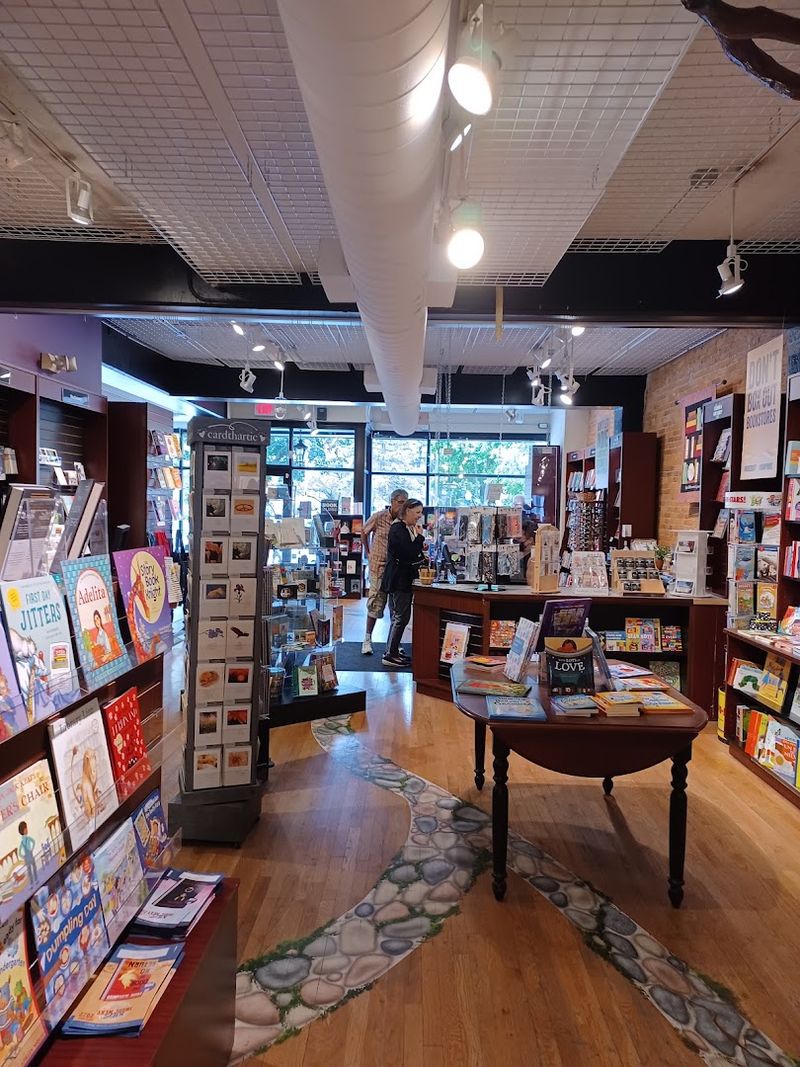 Read Between The Lynes, Woodstock