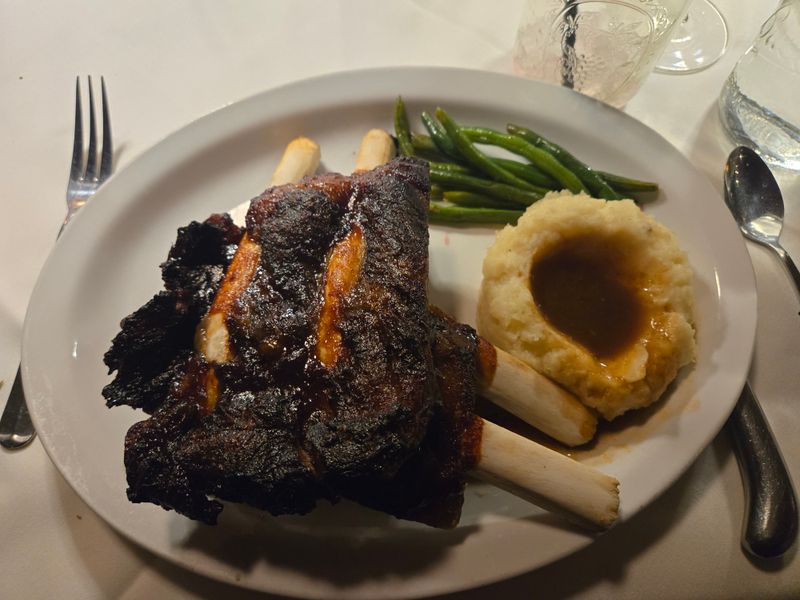 Ordering Smart: Sides, Starters, and Simple Adjustments