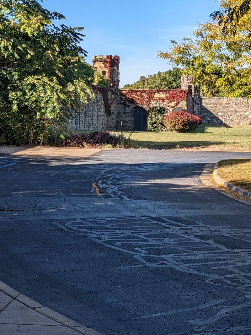 A Guided Past: Tours, Stories, And Straight Talk