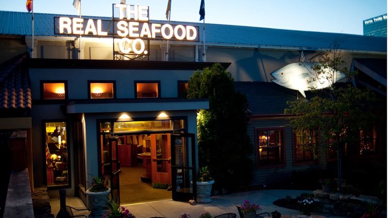 Real Seafood Company Toledo, Toledo