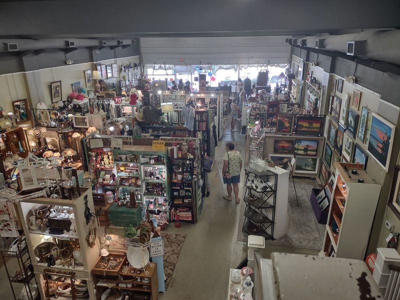 A Rotating Inventory That Keeps Every Visit Fresh