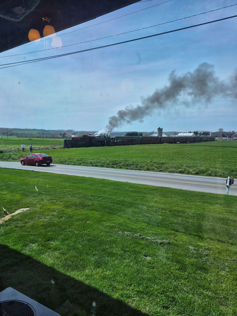 Perfect Location in Lancaster County's Amish Countryside