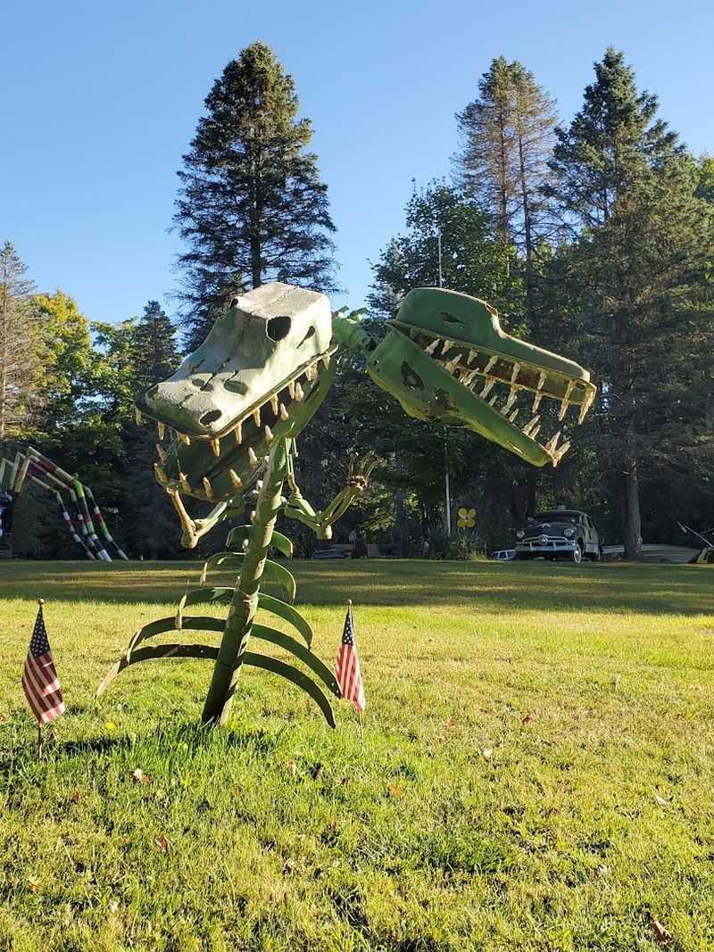 A Dinosaur Made From Car Parts Is Exactly as Cool as It Sounds