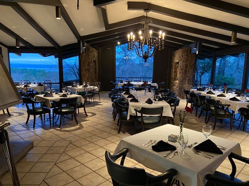 Red Apple Dining Room