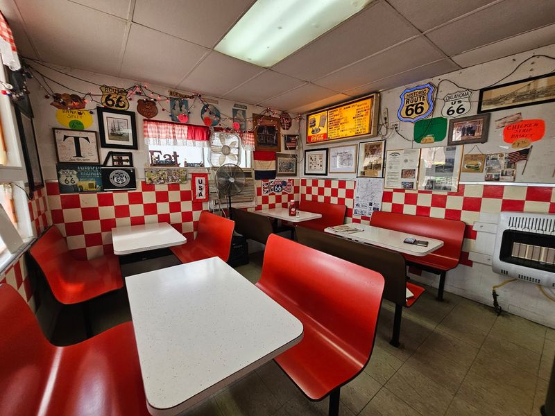 Red Booths, Checkered Walls, Pure Time Machine
